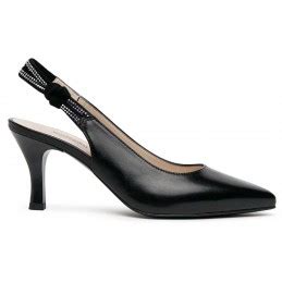 nero giardini modello chanel